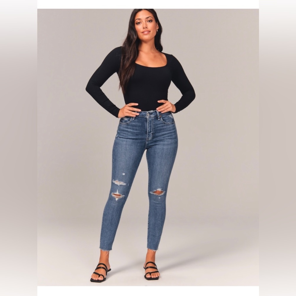 EUC Abercrombie & Fitch Curve Love High Rise Super Skinny Jean